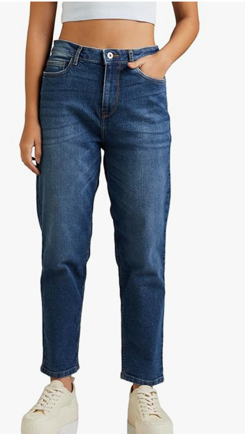Levi's Women's High Rise Ribcage Slim Straight Fit Jeans - Image 5