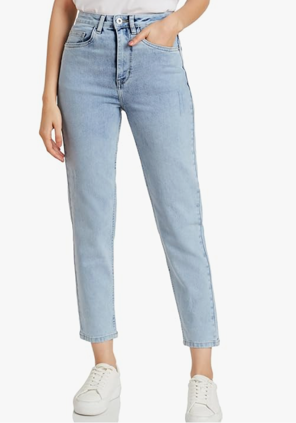 Levi's Women's High Rise Ribcage Slim Straight Fit Jeans - Image 6