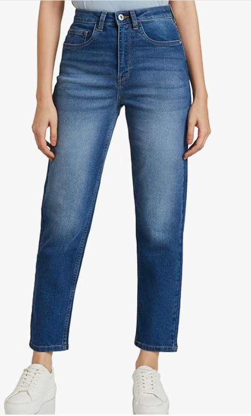 Levi's Women's High Rise Ribcage Slim Straight Fit Jeans - Image 8